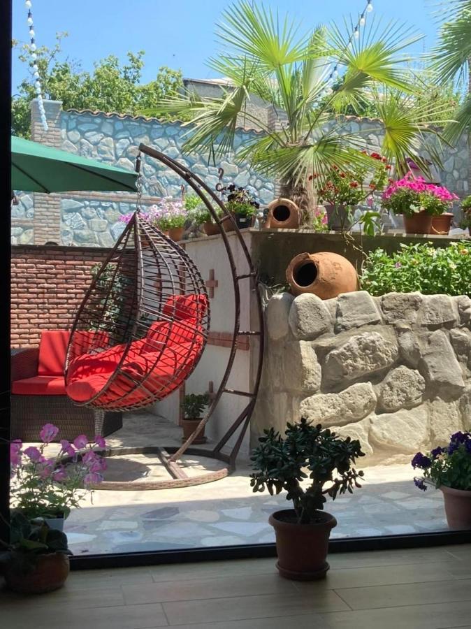 Boutique Hotel Talaveri In Telavi Exteriör bild